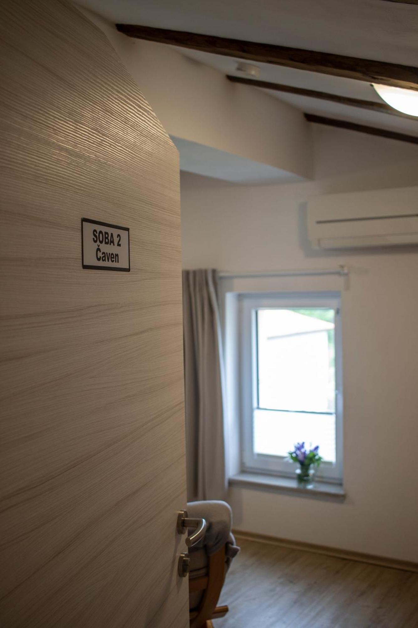 Borea Rooms - Sobe Budanje Випава Екстериор снимка