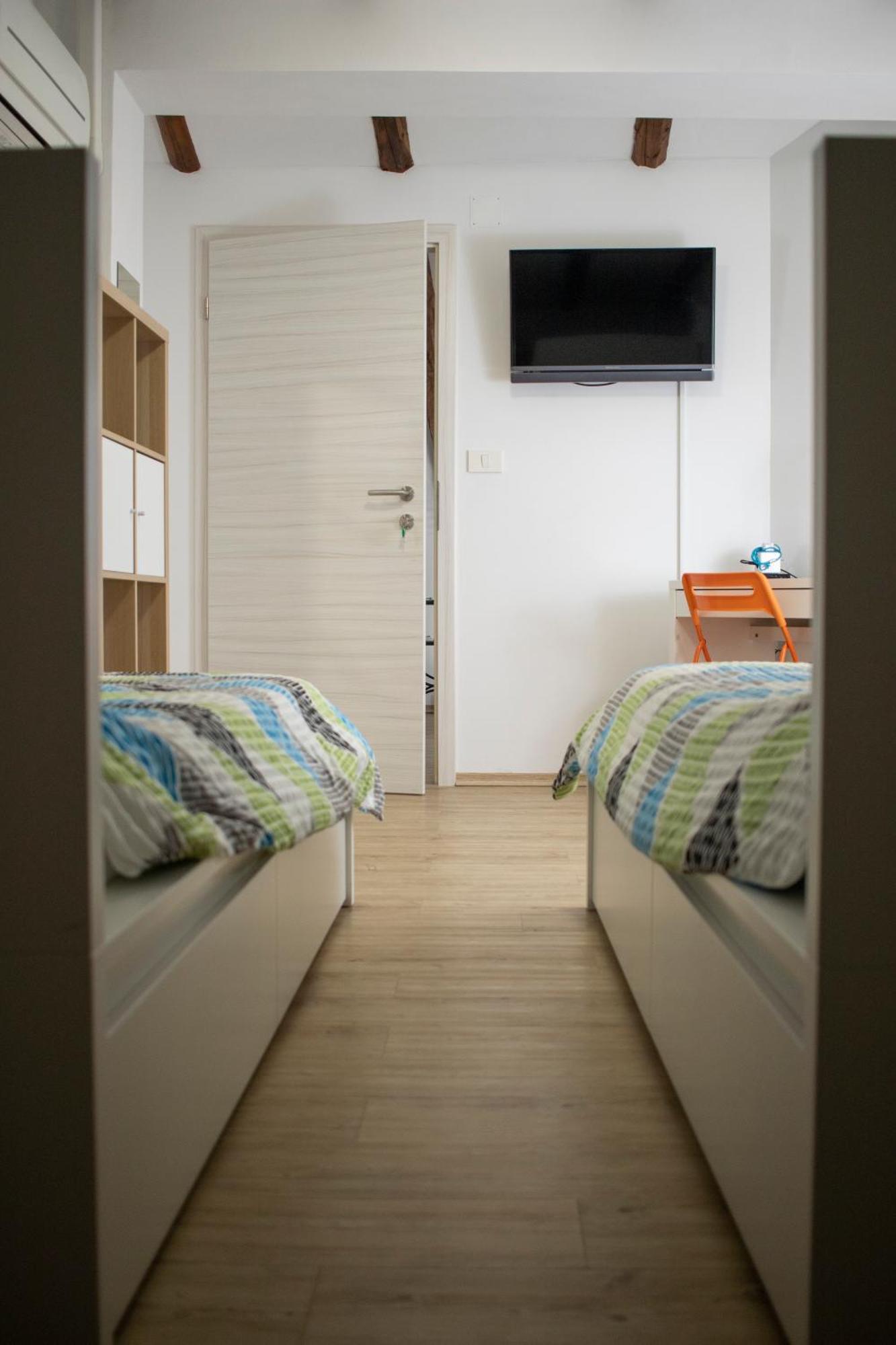 Borea Rooms - Sobe Budanje Випава Екстериор снимка