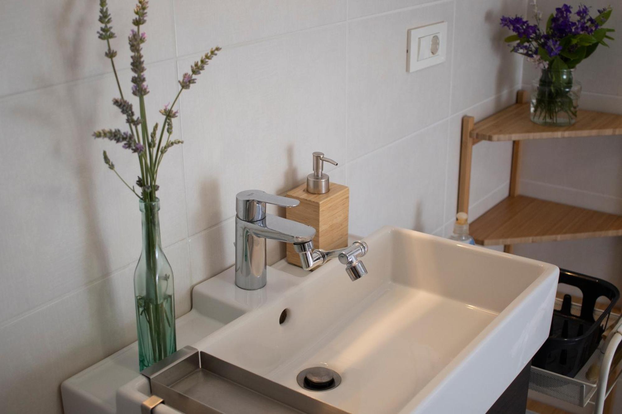 Borea Rooms - Sobe Budanje Випава Екстериор снимка